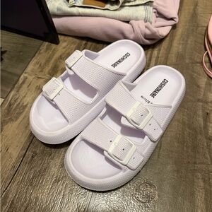 Cushionaire Women's Light Purple Sandals